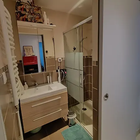 Cosy , Garage Securise Pour Deux-roues Проживание в семье Туль